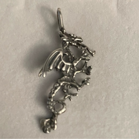 Vintage Sterling Silver Dragon charm - Picture 2 of 2